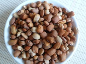 brown beans (olotu)